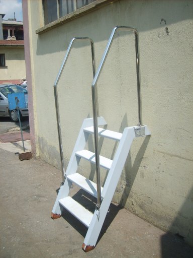 İlk GRP sürme merdivenler teslim edildi