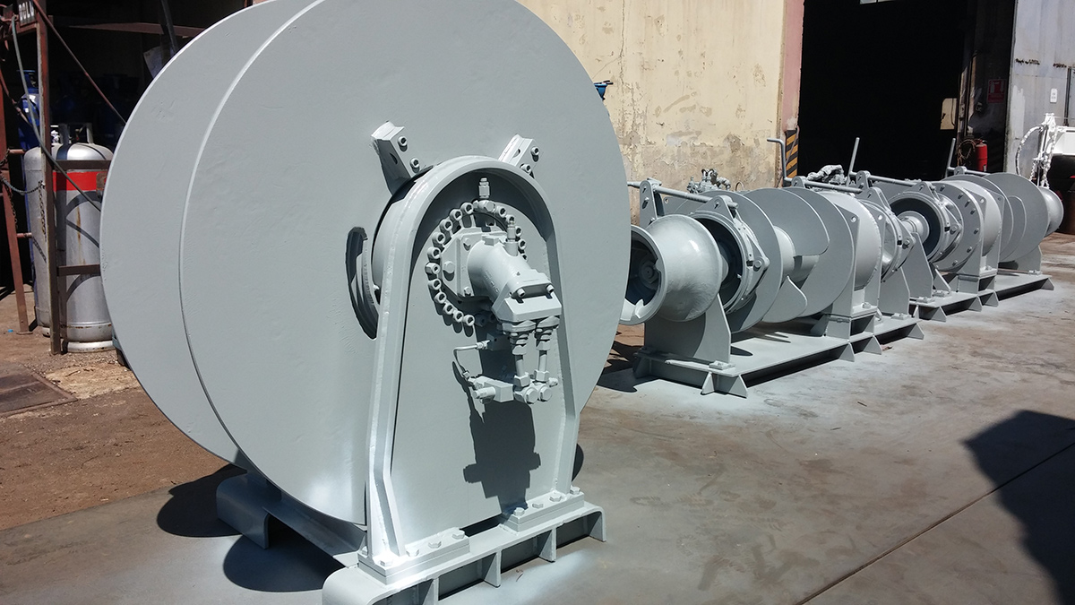 Lifting and Handling Winches
