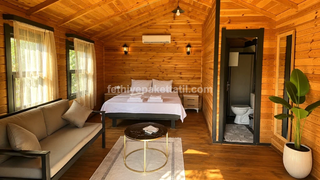 Halo Bungalow