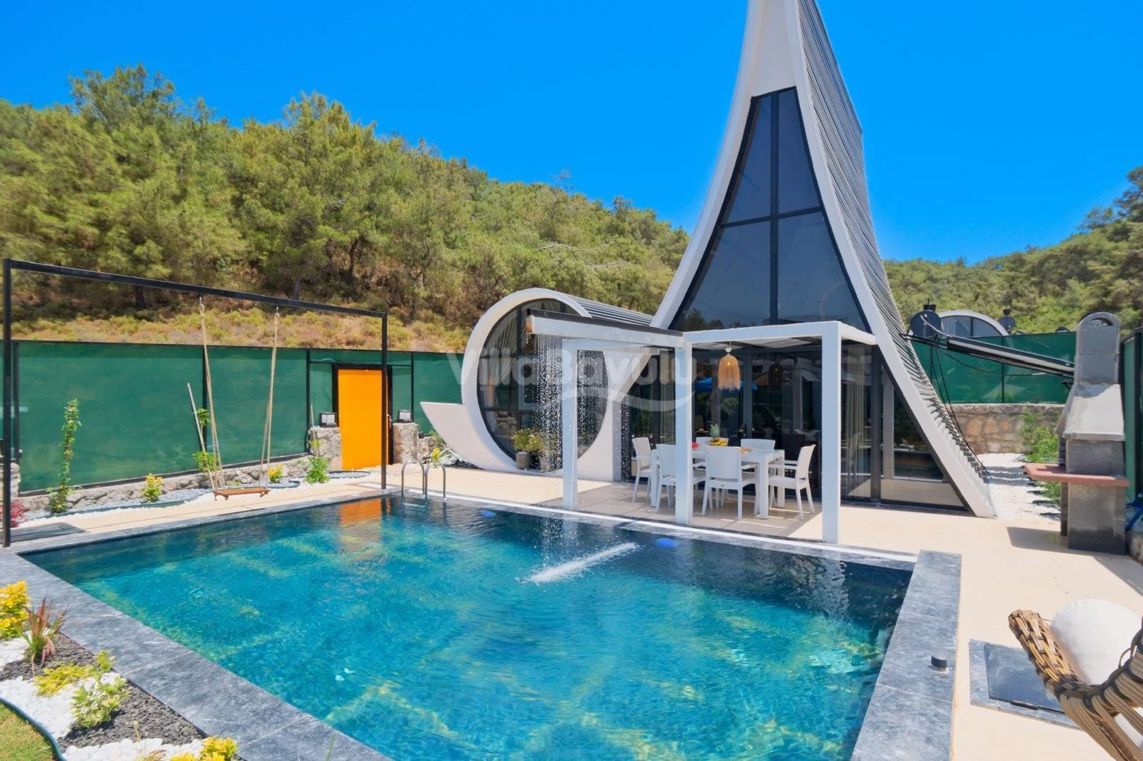 Villa Love House 1