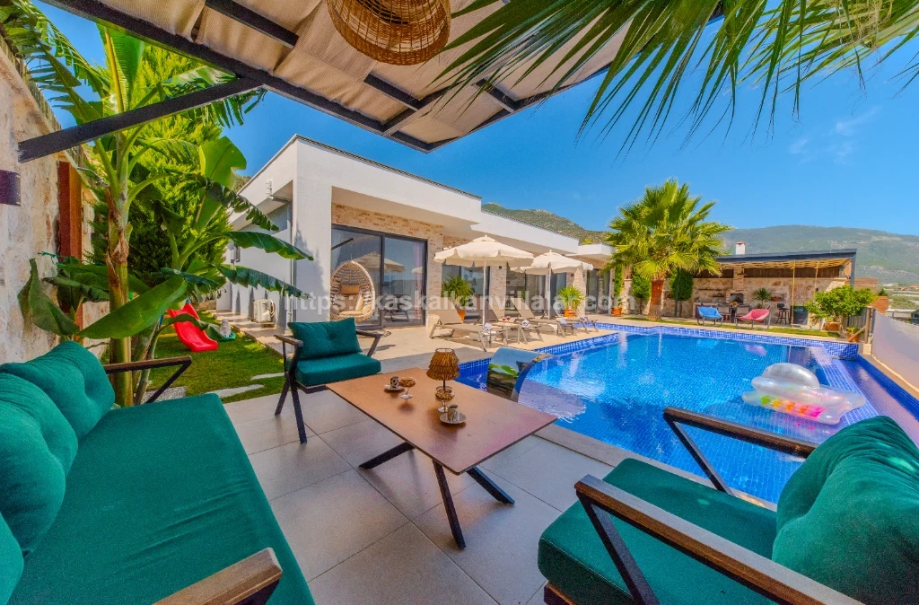 TY 196 Villa Anna Kalkan