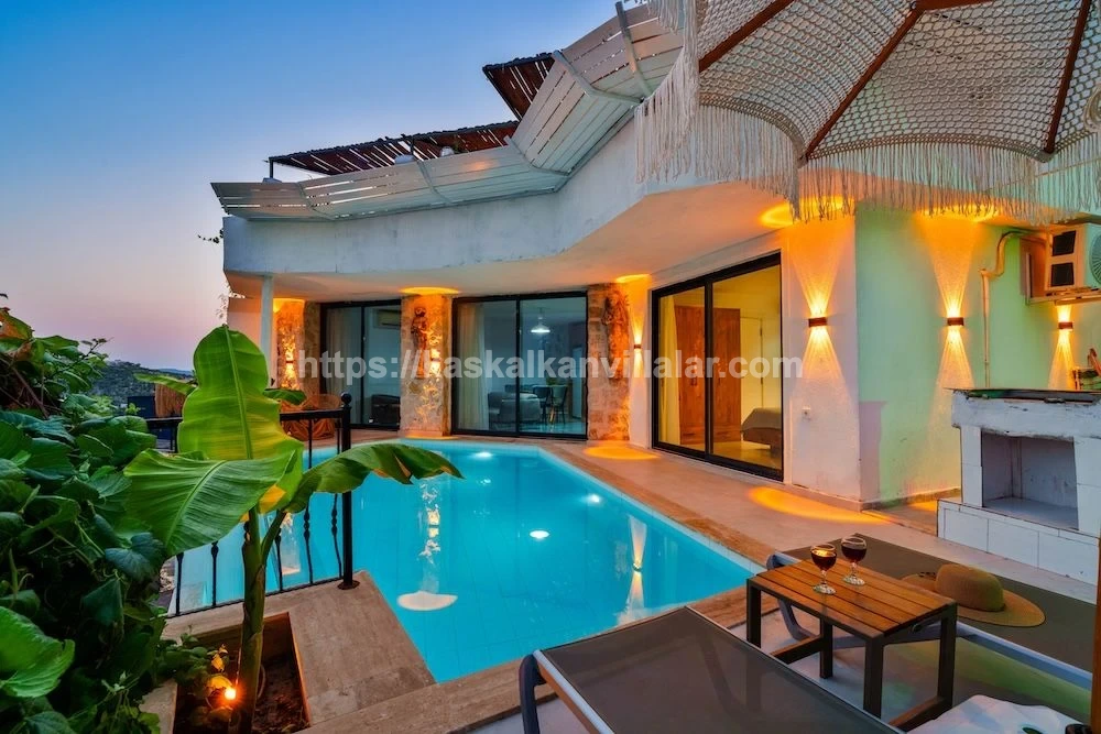 Villa Pucket Kalkan | Özel Havuzlu Lüks Tatil Villası
