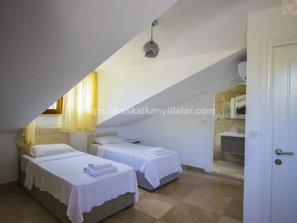 NV Villa Silver Sami Fethiye | Özel Havuzlu & Jakuzili Lüks Villa - 13