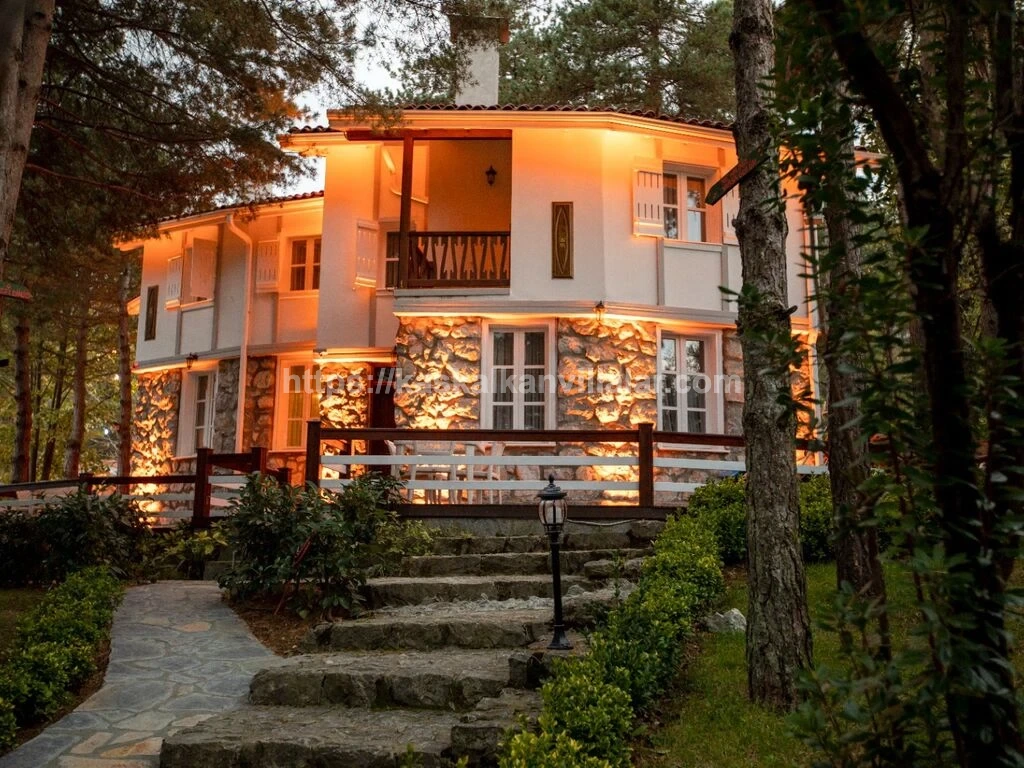 Taşyaka Villa Sapanca | Özel Havuzlu & Jakuzili Doğa Tatili