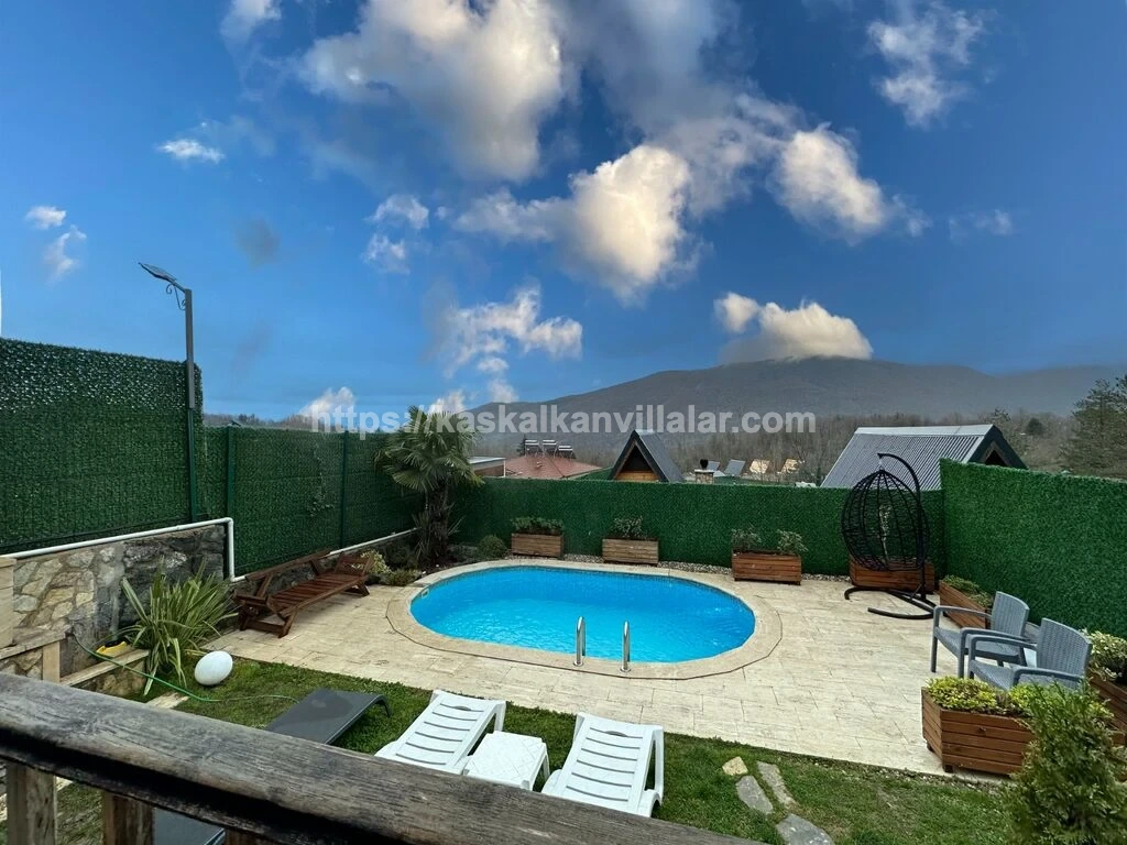 Mavera Havuzlu Bungalov Sapanca | Jakuzili & Isıtmalı Havuz - 3