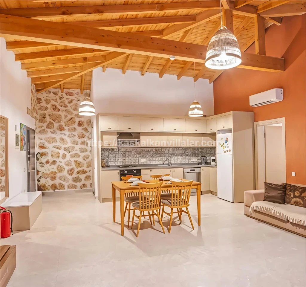 Kalkan'da Özel Havuzlu 4 Kişilik Villa - 12