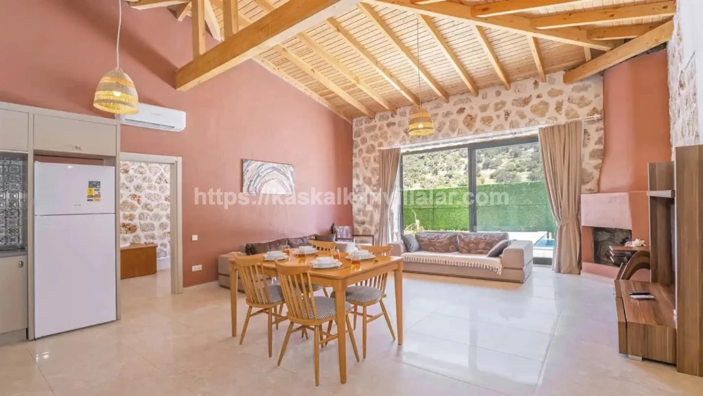 Kalkan'da Özel Havuzlu 4 Kişilik Villa - 10