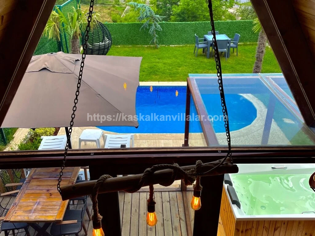 Mavera Bungalov Sapanca | Oval Havuzlu & Jakuzili Lüks Tatil - 6