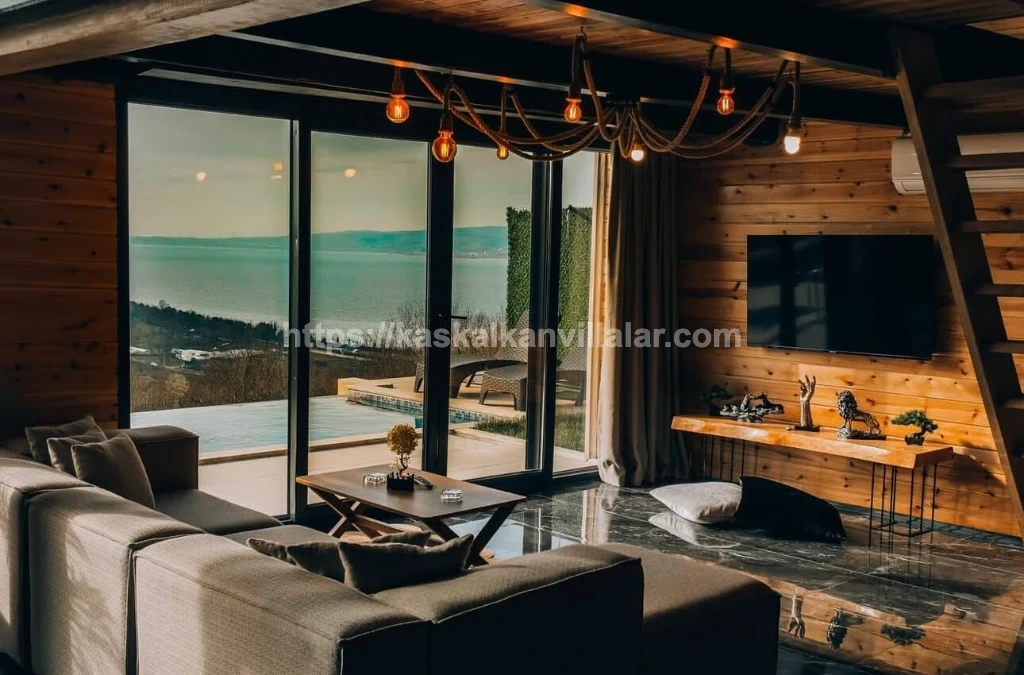Sapanca Manzara Suit Bungalov | Göl Manzaralı Jakuzili & Havuzlu Tatil - 9