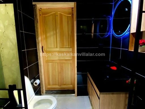Sapanca Manzara Suit Bungalov | Göl Manzaralı Jakuzili & Havuzlu Tatil - 19