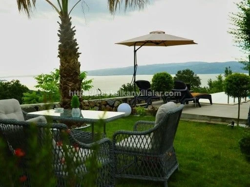 Sapanca Manzara Suit Bungalov | Göl Manzaralı Jakuzili & Havuzlu Tatil - 6