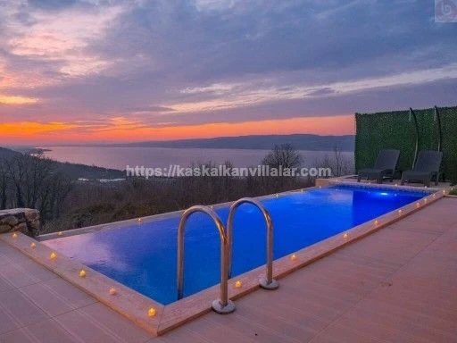 Sapanca Manzara Suit Bungalov | Göl Manzaralı Jakuzili & Havuzlu Tatil - 3