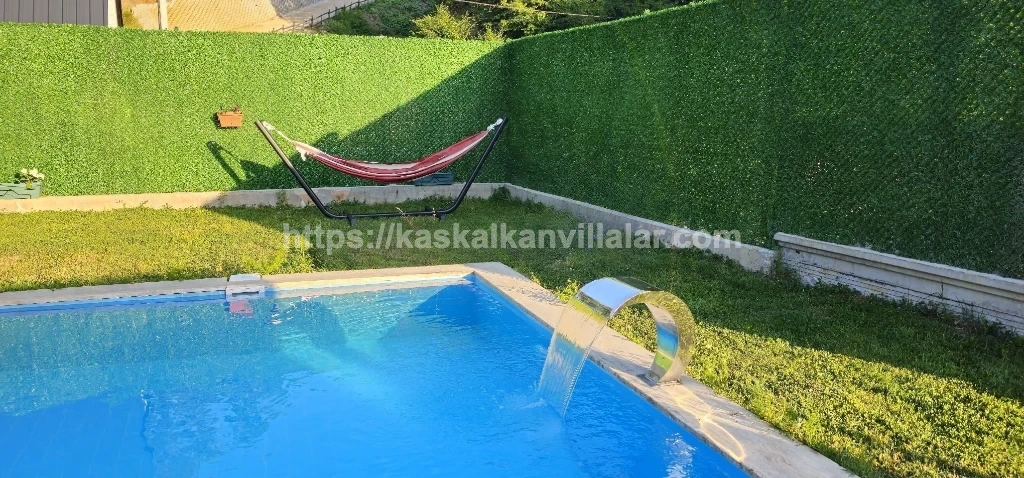 Lanura Bungalov Sapanca | Jakuzili & Özel Havuzlu Doğa Tatili - 2