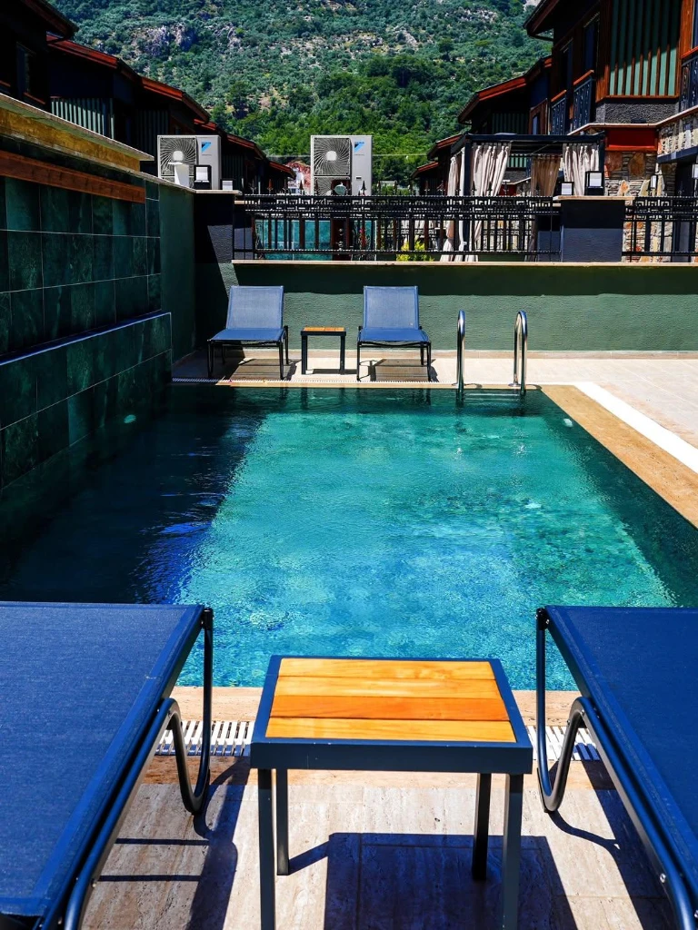 Villa Şampiyon 4