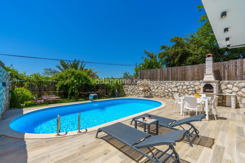 Villa Hep Yek 1