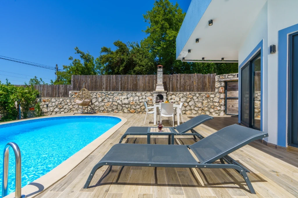 Villa Hep Yek 1