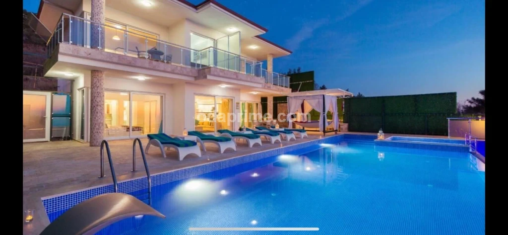 Villa Alvin