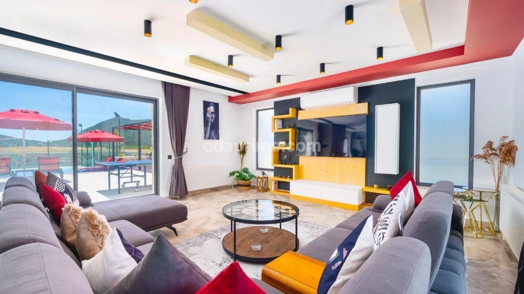 Villa Nirvana