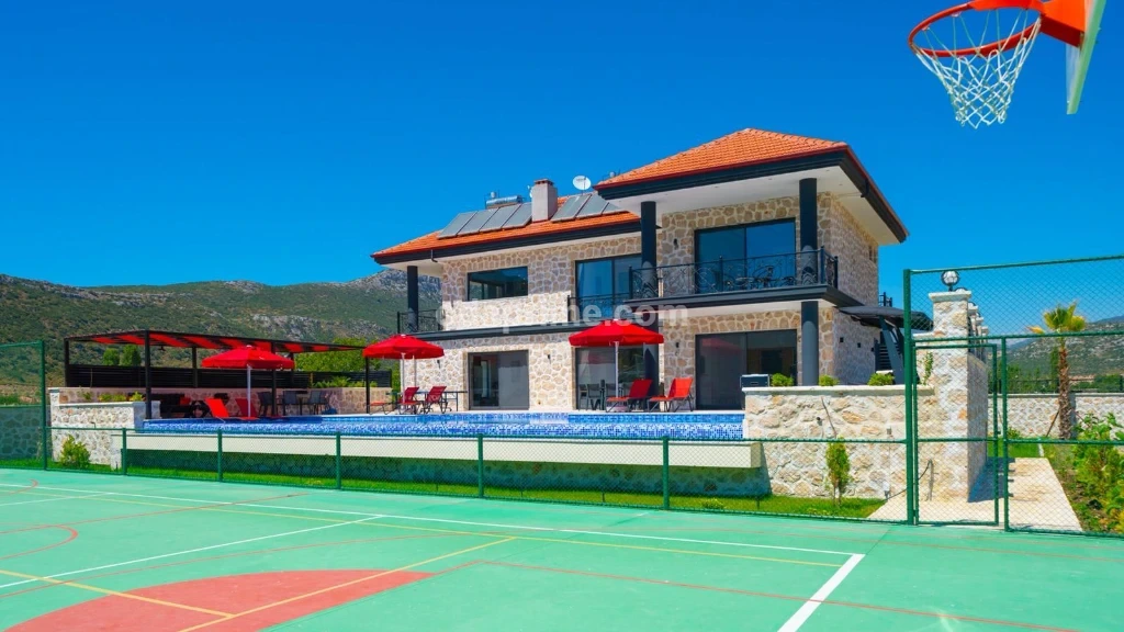 Villa Nirvana