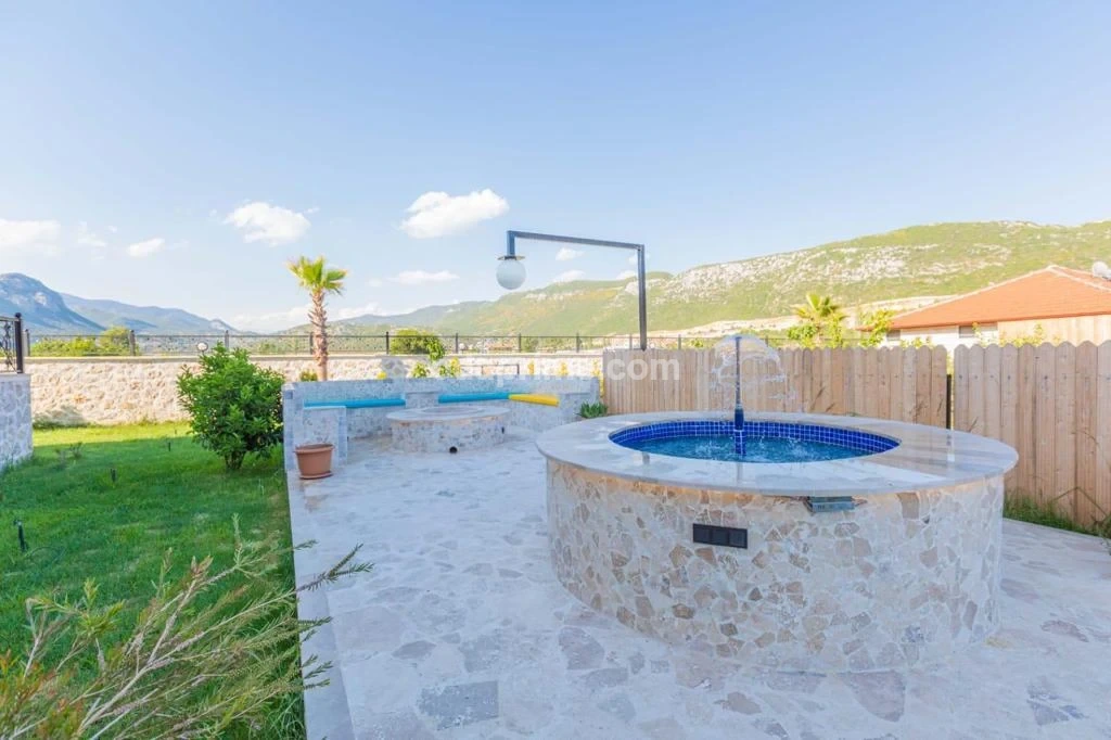 Villa Nirvana