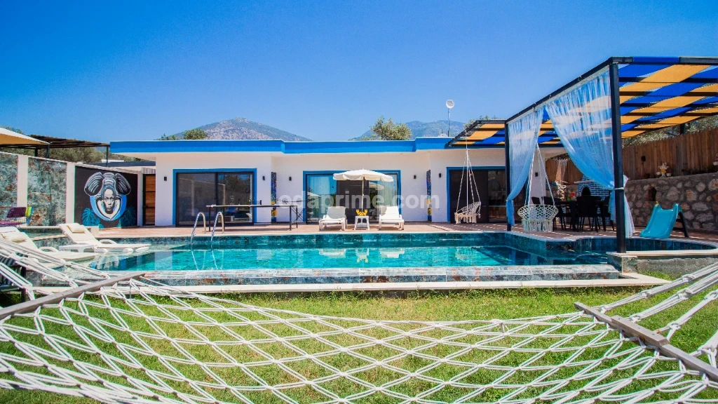 Villa Piker House