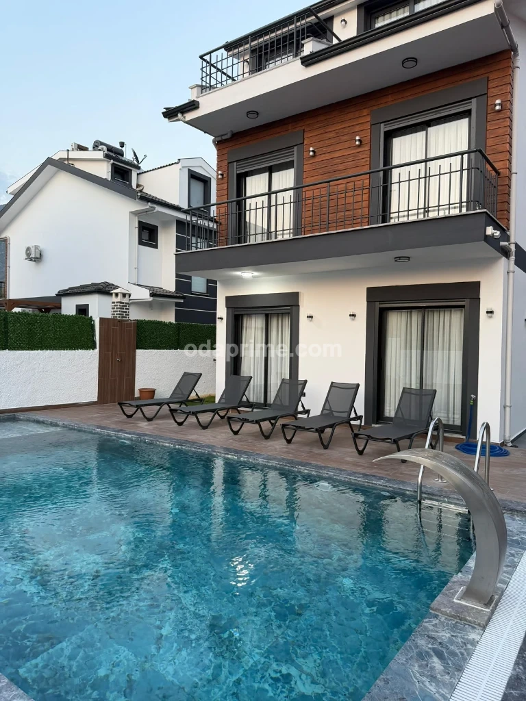 Villa Hisarönü B