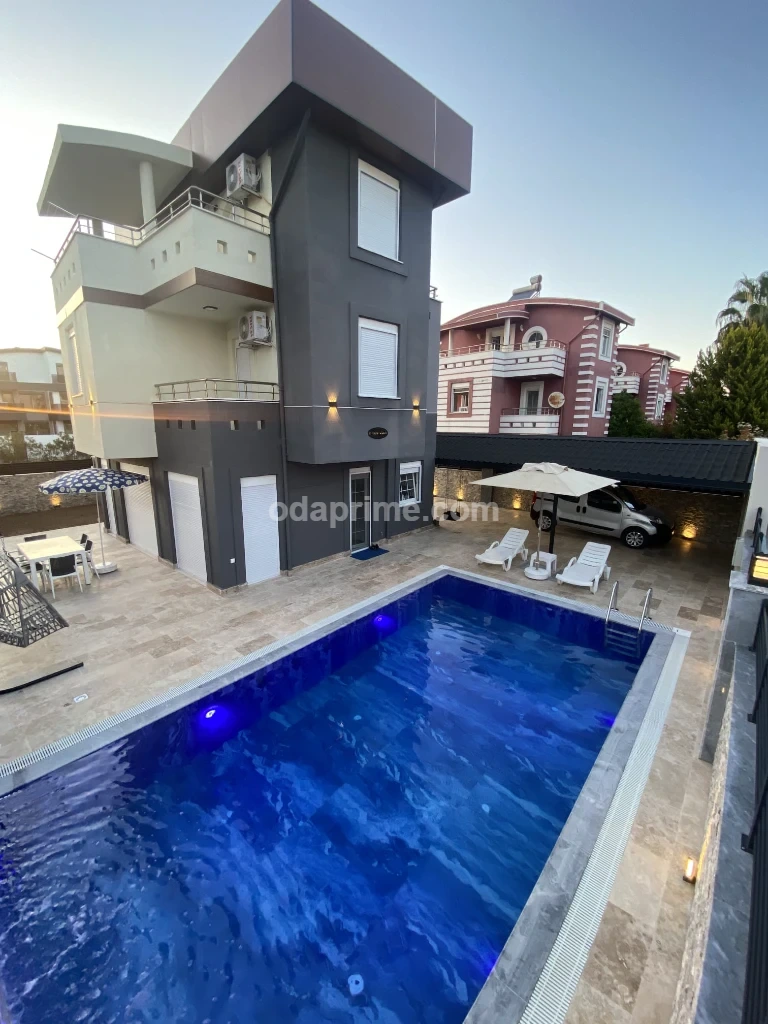 Villa Cadde