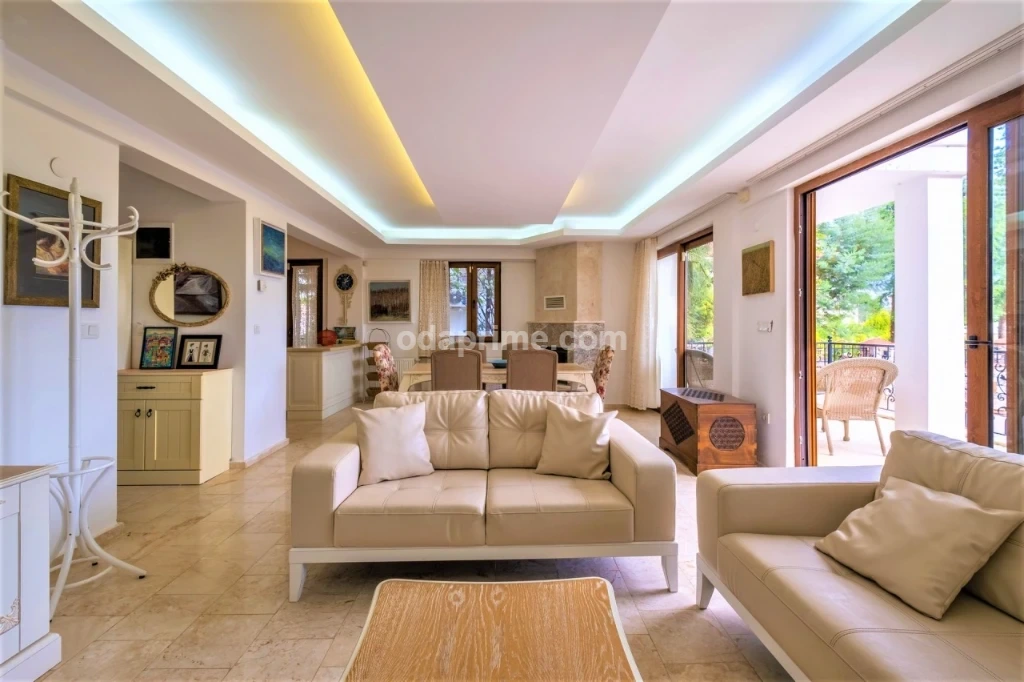 Villa Lovia
