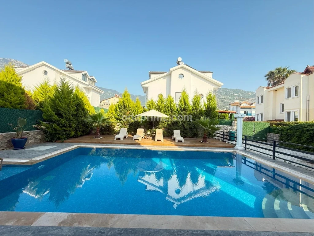 Villa Hisar E