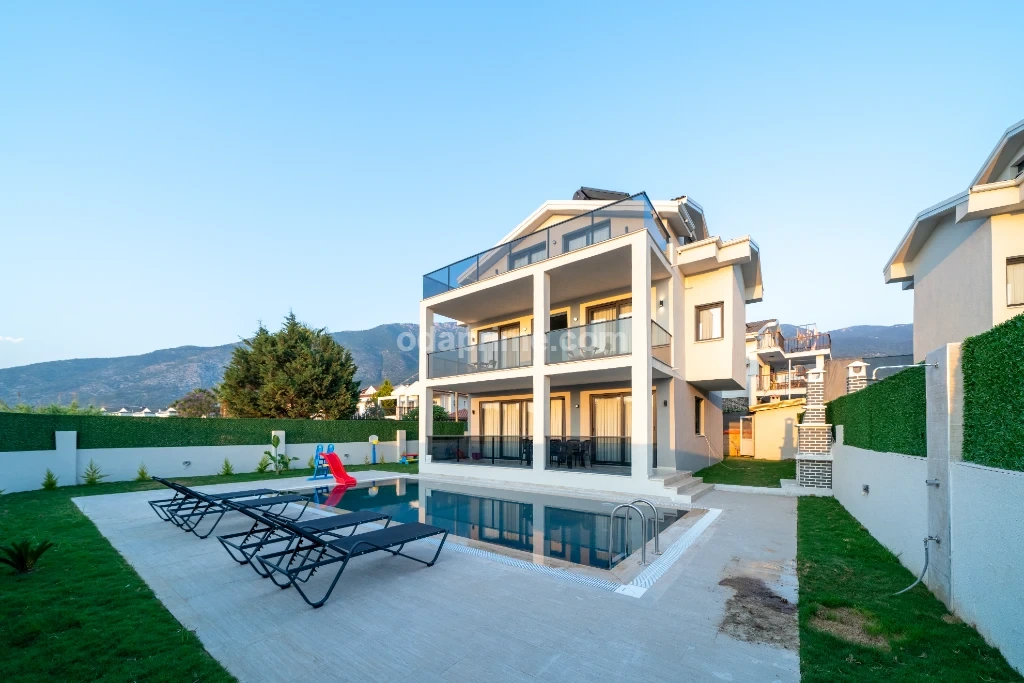 Villa Ariassos 1
