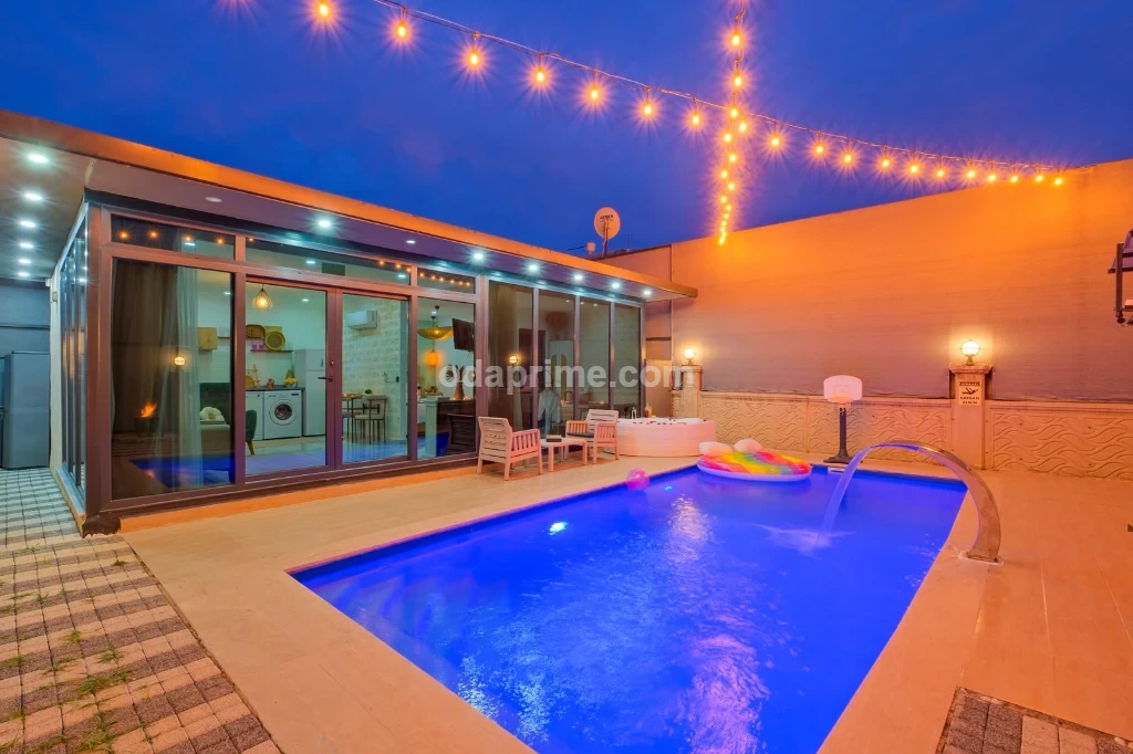 Villa Crystal