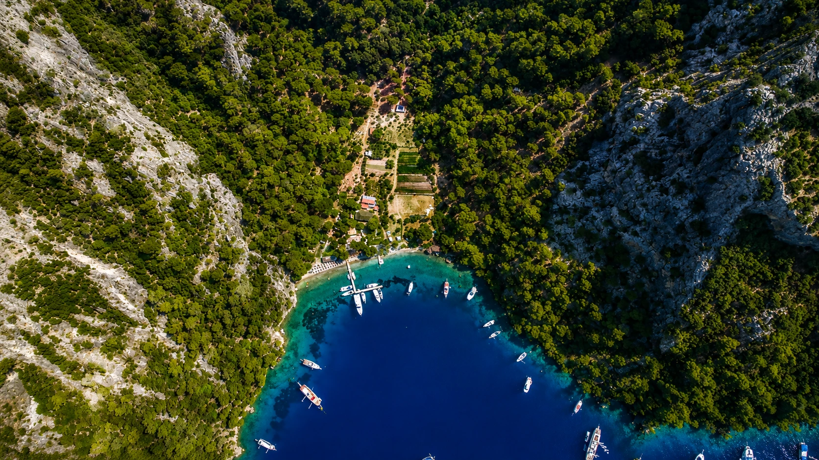 Turunç Pınarı Koyu – Fethiye’nin Sakin Koyu