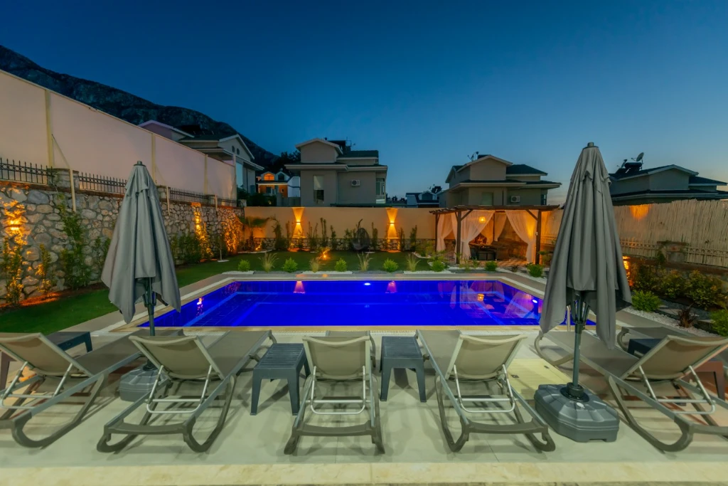 Fethiye'de Özel Havuzlu Geniş Aileler İçin Uygun Kiralık Villa Fethiye'de Özel Havuzlu Geniş Aileler İçin Uygun Kiralık Villa - 26