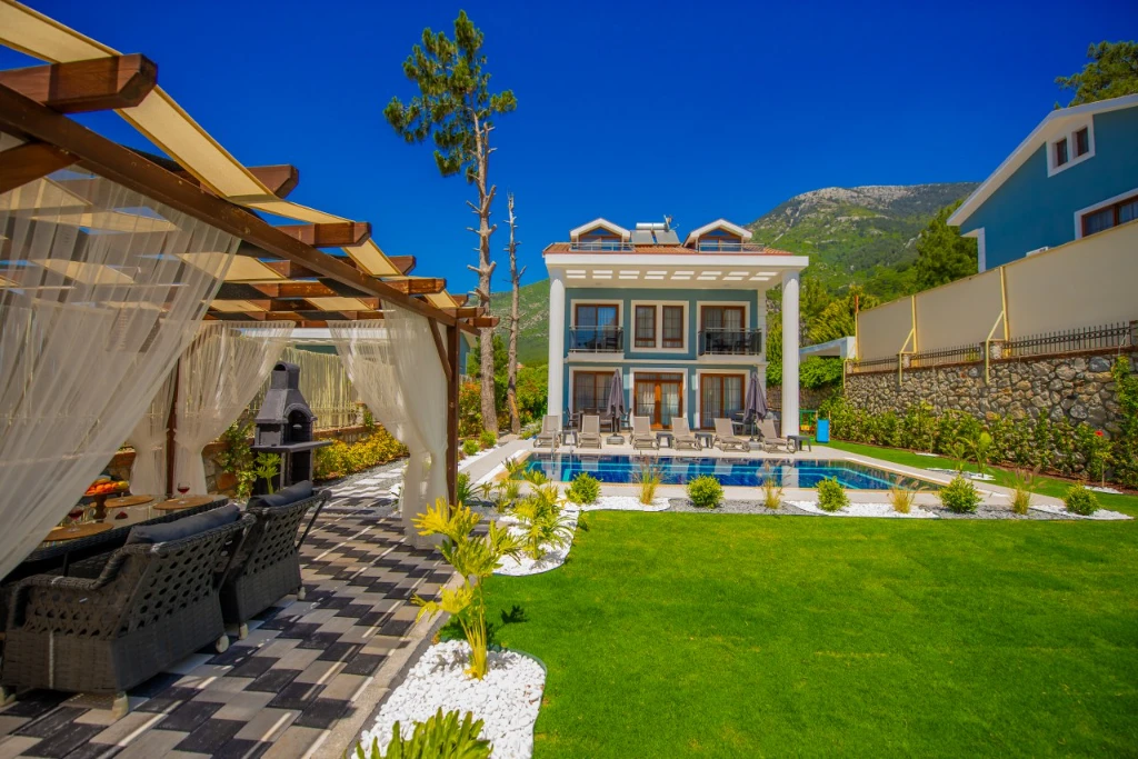 Fethiye'de Özel Havuzlu Geniş Aileler İçin Uygun Kiralık Villa Fethiye'de Özel Havuzlu Geniş Aileler İçin Uygun Kiralık Villa - 2