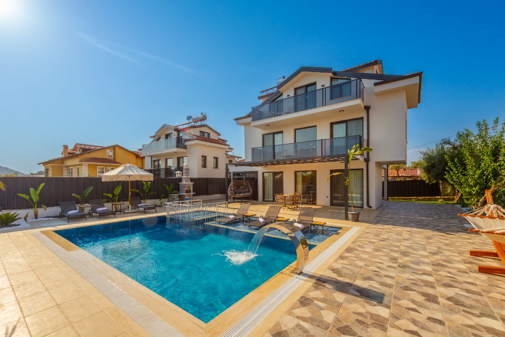 Villa Moon 2