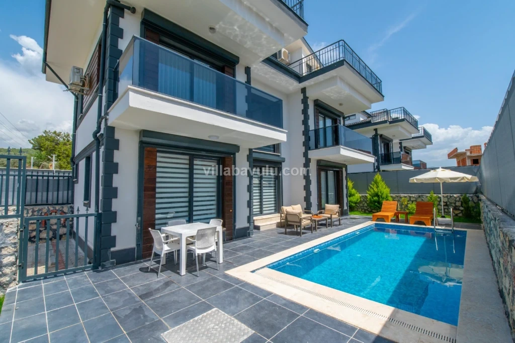 Villa Dera 2