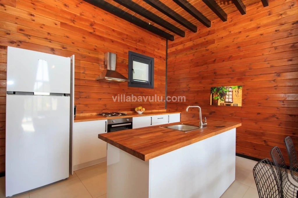 Villa Life Green 1