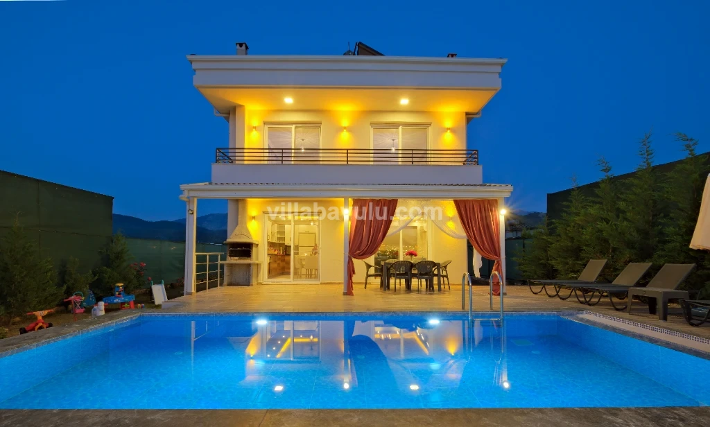 Villa Shine